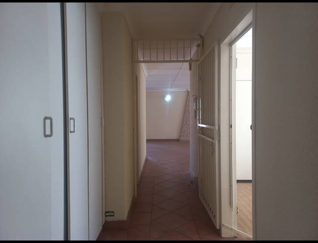 3 BEDROOM FREESTANDING FOR SALE IN RENSBURG